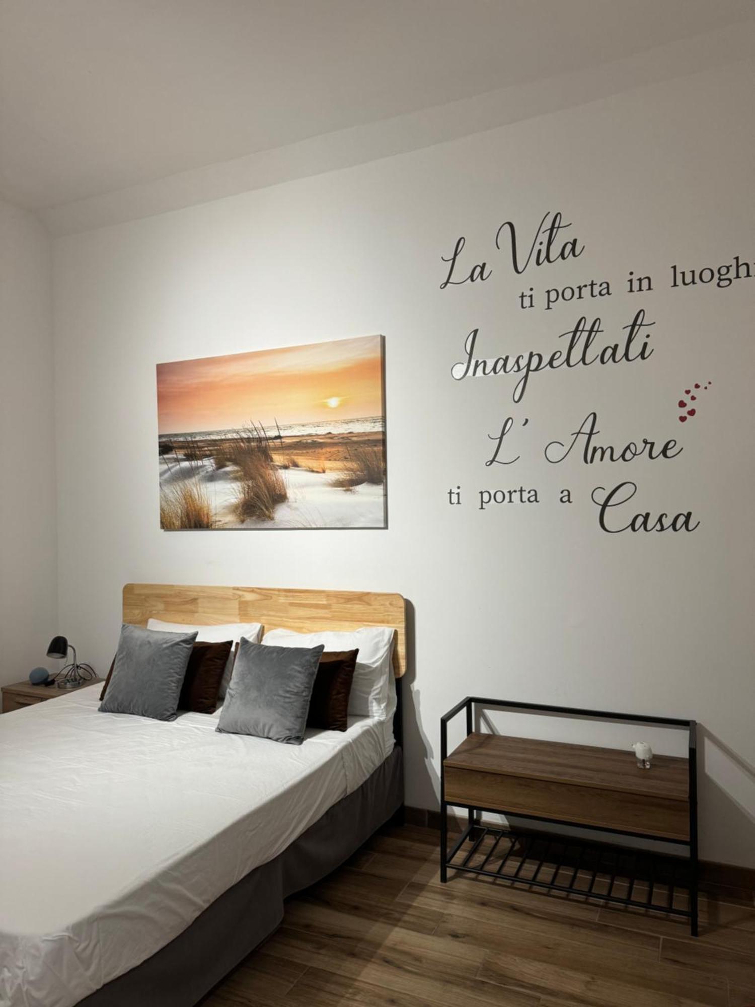 Corte Capuana Apartment Catania Bagian luar foto