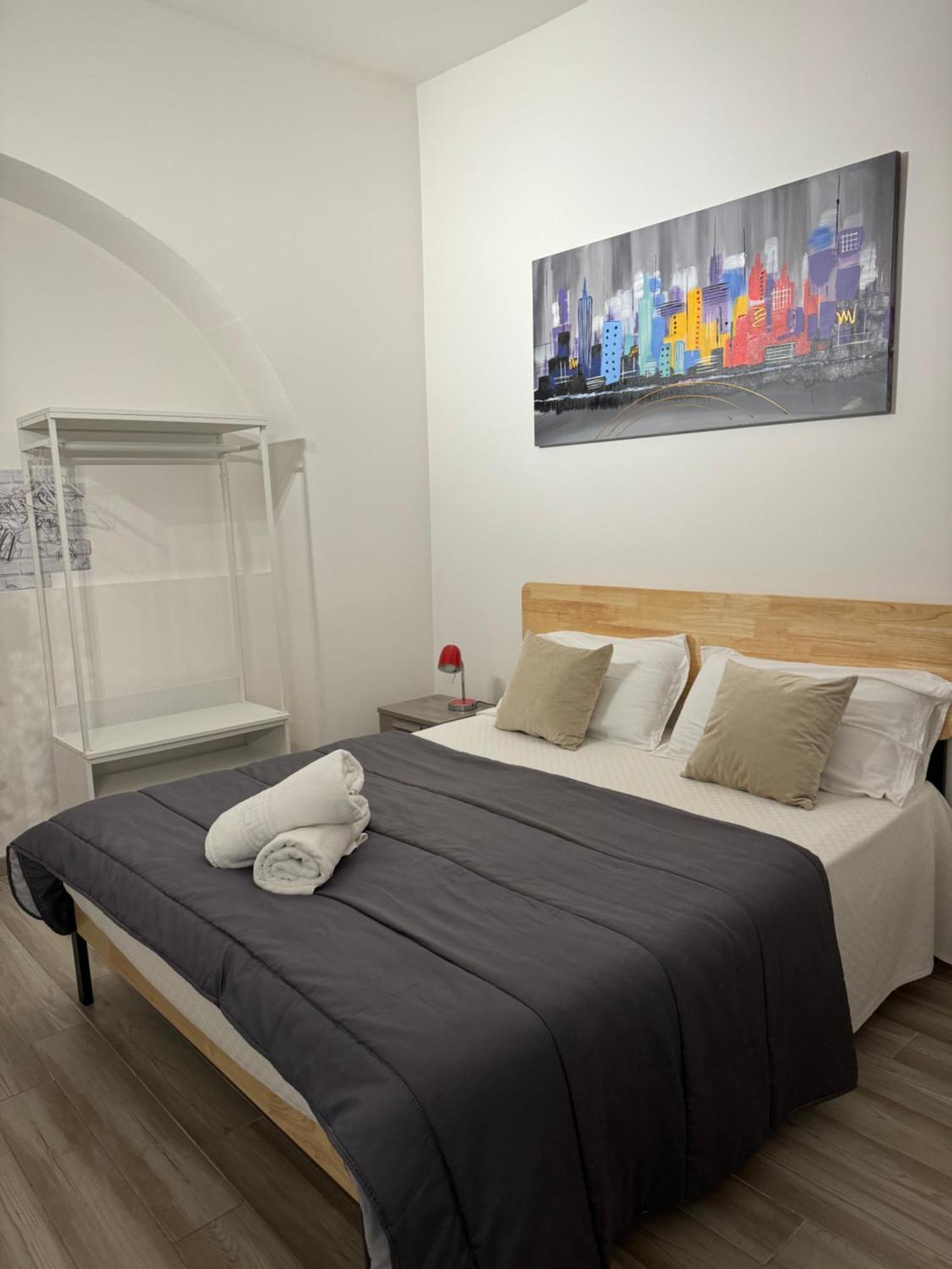 Corte Capuana Apartment Catania Bagian luar foto