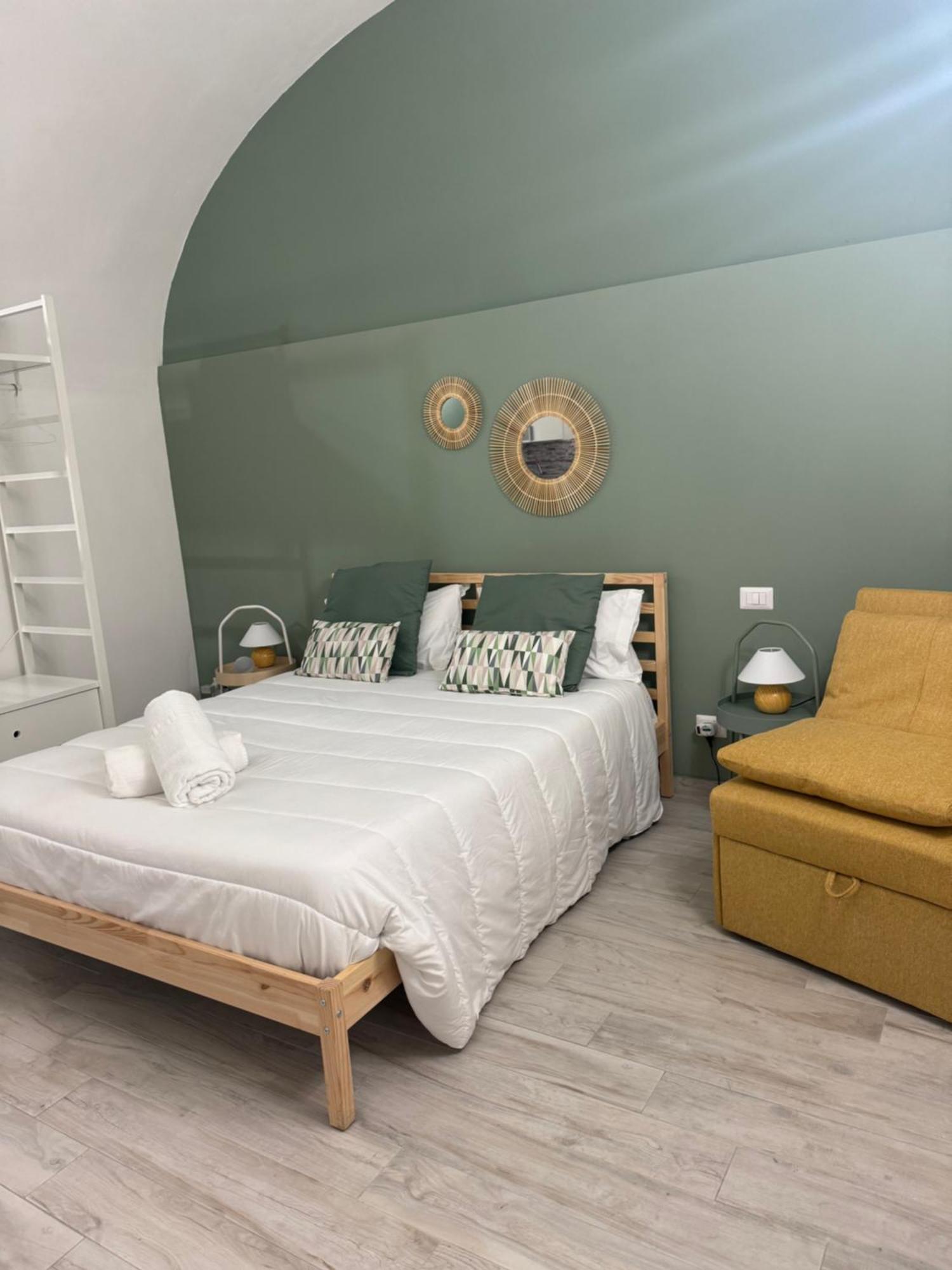 Corte Capuana Apartment Catania Bagian luar foto