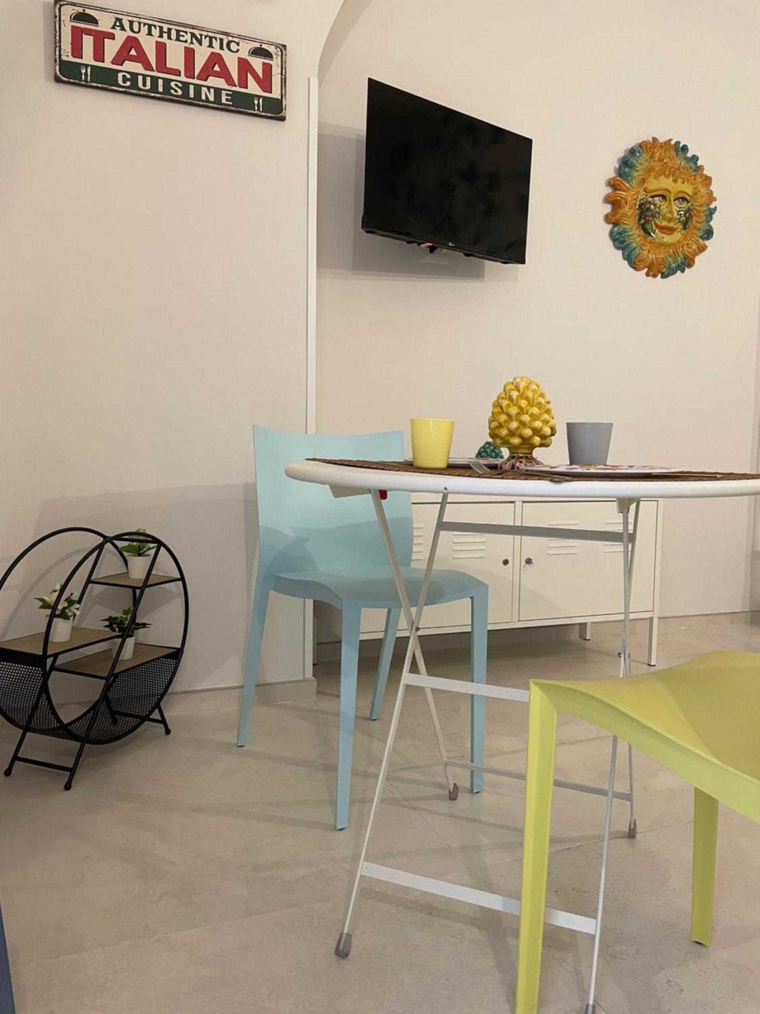 Corte Capuana Apartment Catania Bagian luar foto