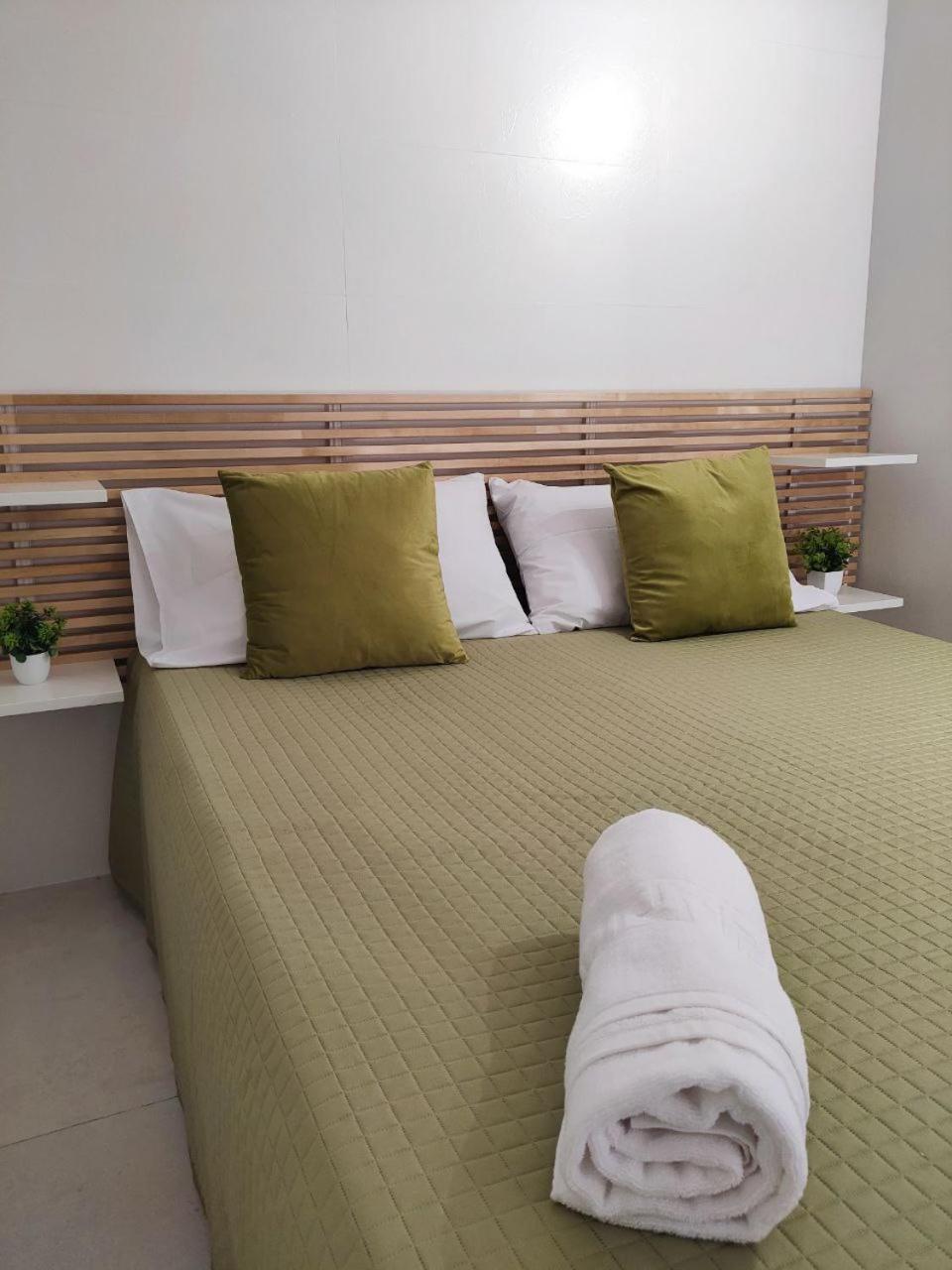 Corte Capuana Apartment Catania Bagian luar foto